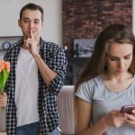 Banyak Secret Admirer? Ketahui Apa itu Pengagum Rahasia dan Temukan Keberanian untuk Mengatakannya