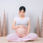 Bolehkah Ibu Hamil 4 Bulan Minum Air Kelapa