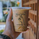 9 Cara Memulai Bisnis Minuman Kekinian Favorit Anak Muda