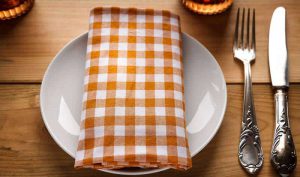 6 Kiat Sukses Membuka Bisnis Rumah Makan
