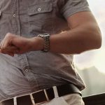 11 Tips Fashion Untuk Pria Berkulit Gelap agar Penampilan Lebih Maksimal