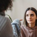 Waspada! 6 Ciri Perilaku Gaslighting yang Harus Kamu Tahu