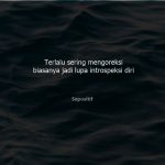 50 Kata Kata Introspeksi Diri Sebelum Menilai Orang Lain
