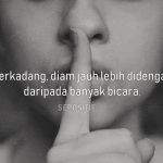 50 Kata Kata Terkadang Aku Berpikir Diam dan Sendiri itu Lebih Baik
