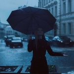 11 Tips Liburan di Musim Hujan Agar Tetap Nyaman Bersenang-senang