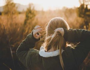 7 Cara Berpikir Positif Agar Hidup Jadi Lebih Bahagia