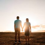 7 Cara Mensupport Pacar Biar Dia Makin Sayang! Lakukan Hal Ini ya