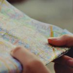 Takut Tersesat Saat Traveling? Ikuti 8 Tips Ini!
