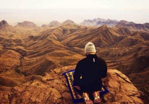 Inilah 7 Tips untuk Muslim Treveler agar Tetap Bisa Beribadah Saat Traveling