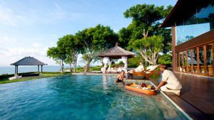 5 Pantai Terindah yang Hanya Ada di Badung Bali