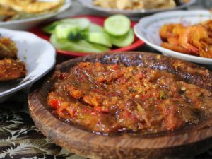 8 Kawasan Street Food Terkenal di Indonesia untuk Kulineran