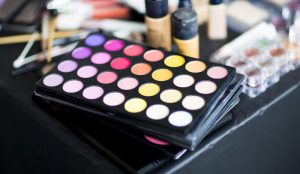 9 Tips Membangun Bisnis Kecantikan dan Kosmetik Bagi Pemula