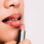 14 Cara Memerahkan Bibir Secara Alami Dengan Cepat Tanpa Efek Samping