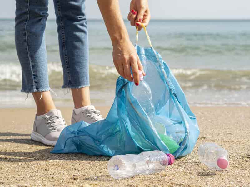 Kontroversi Kantong Plastik yang dilarang digunakan di Jakarta