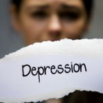 10 Cara Positif Mengatasi Depresi yang Berlebihan