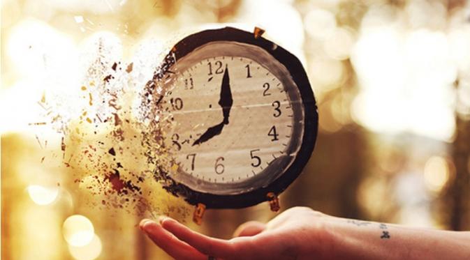 30 Kata Kata Menghargai Waktu yang tak Bisa Diulangi
